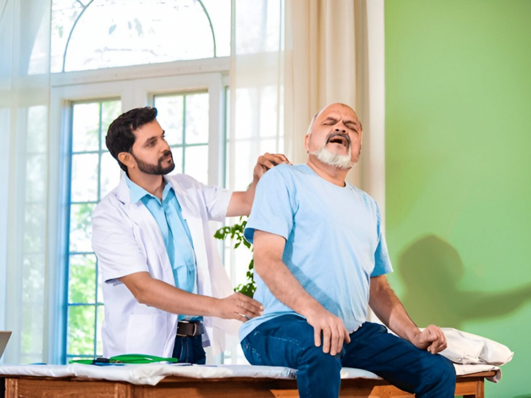 Important Signs You May Need to See a Spine Specialist