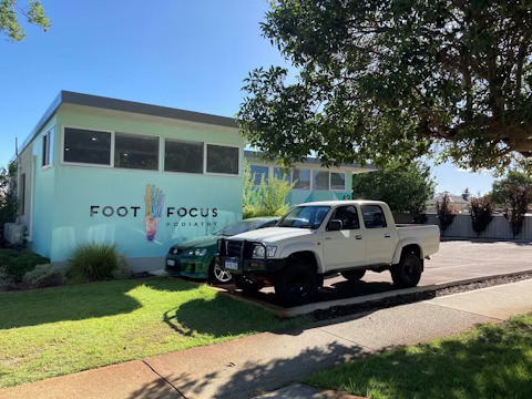 podiatrist for chronic foot and heel pain