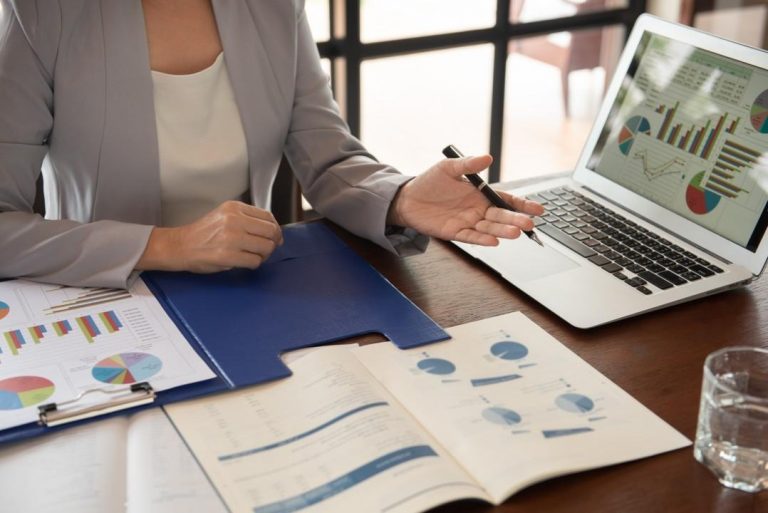 What KPIs Should You Track When Working with a Media Agency