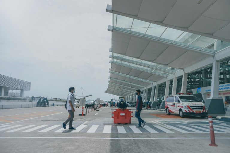 Airport Limo: What to Know Before Booking Your Ride