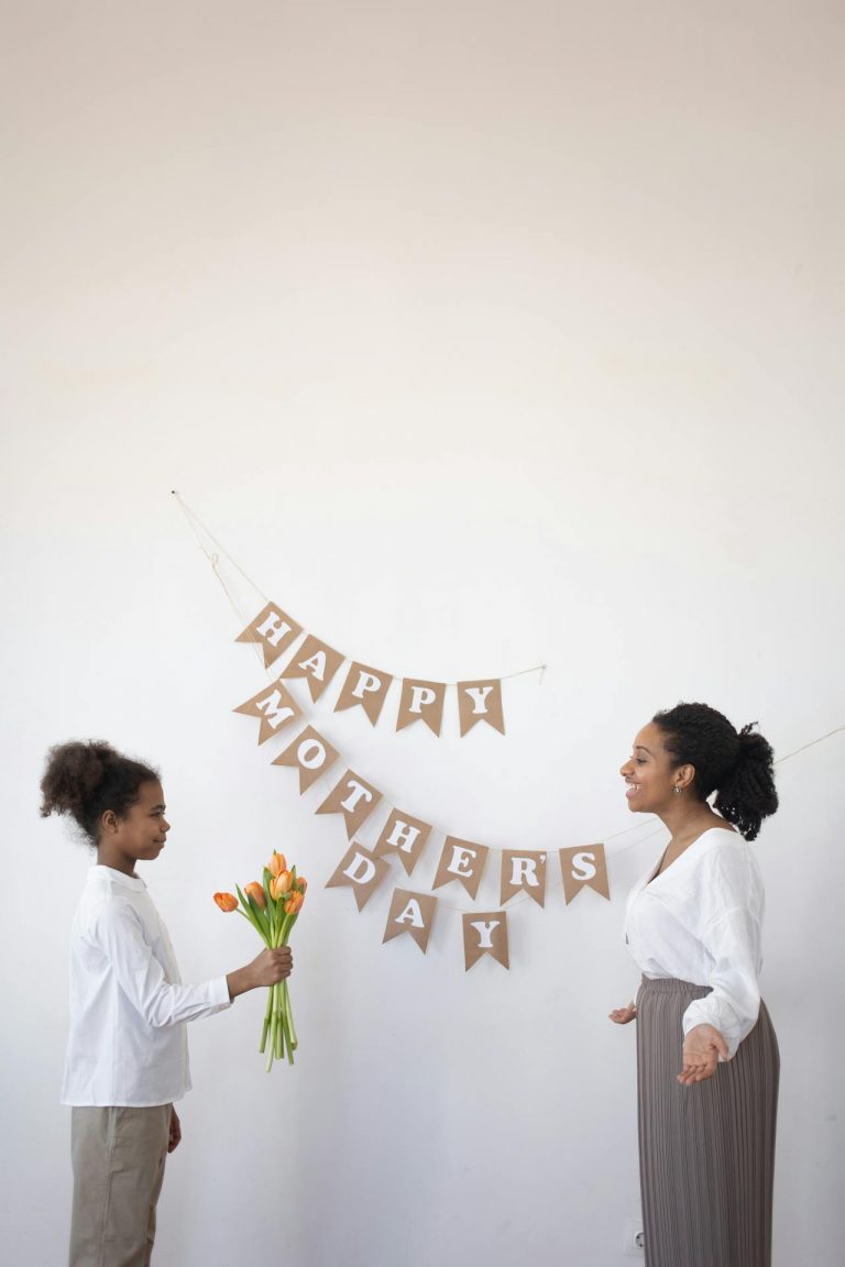 5 Special Ways to Celebrate Motherhood