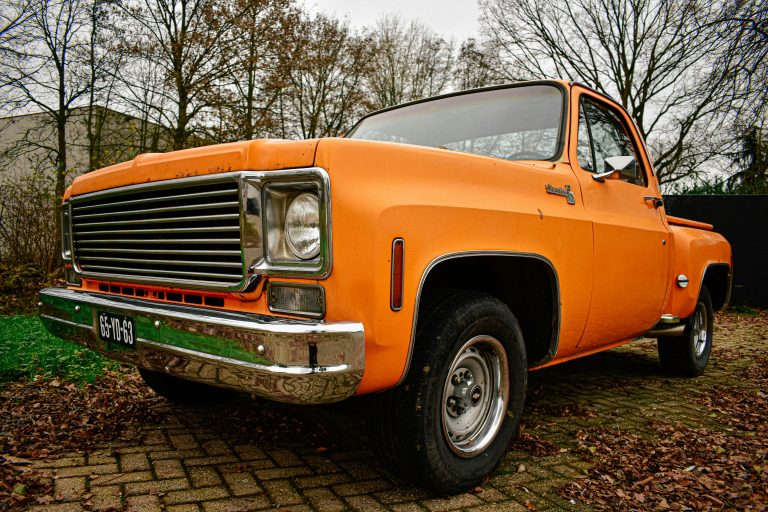 Choosing Bumpers for Pickups Based on How You Actually Use Your Truck