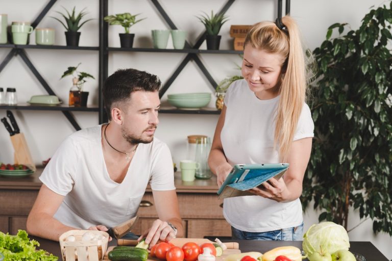 Exploring the Connection Between Nutrition and Health